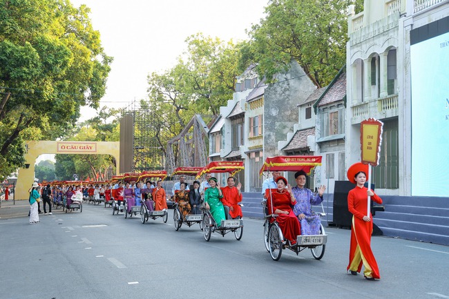 Hàng ngàn người tham gia tổng duyệt &quot;Ngày hội Văn hóa vì Hòa bình&quot; - Ảnh 12.