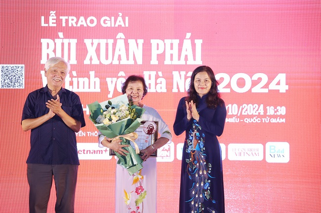 Kết quả Giải &quot;Bùi Xuân Phái - Vì tình yêu Hà Nội&quot; lần 17 - 2024 - Ảnh 4.