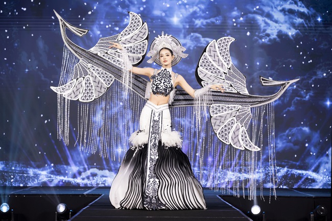 Á hậu Bùi Khánh Linh chính thức trở thành đại diện Việt Nam chinh chiến tại Miss Intercontinental 2024 - Ảnh 1.