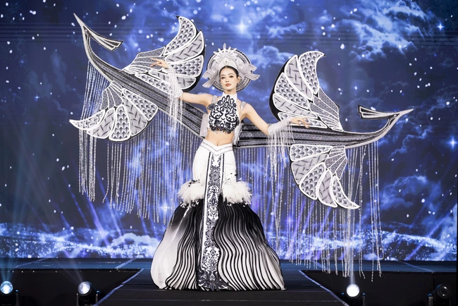 Dàn sao &quot;Đảo thiên đường&quot; tới ủng hộ Bùi Khánh Linh nhận sash thi Miss Intercontinental  - Ảnh 5.