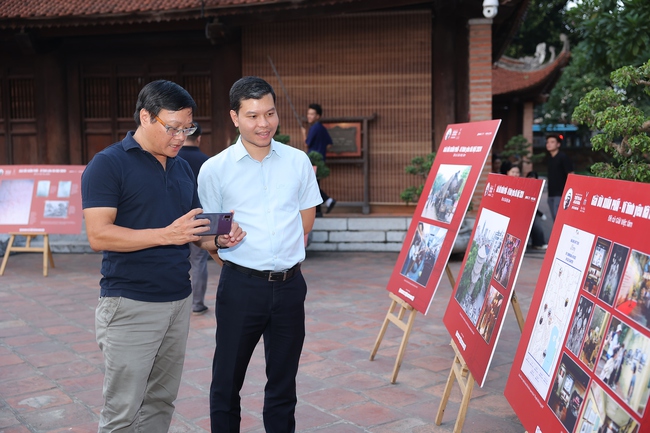 &quot;Dư âm&quot; lễ trao giải Bùi Xuân Phái - Vì tình yêu Hà Nội lần thứ 17-2024: Màu sắc mới cho những &quot;tình yêu&quot; mới - Ảnh 3.