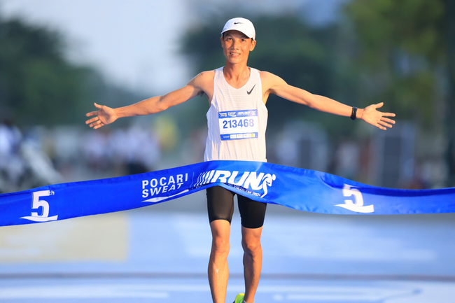 Pocari Sweat Run Việt Nam 2024 từ góc nhìn của vận động viên - Ảnh 2.