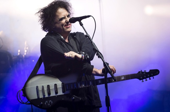 Album &quot;Songs of a Lost World&quot; của The Cure: Đối diện với nỗi buồn bằng âm nhạc tao nhã - Ảnh 4.