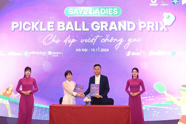 Hoa khôi bóng chuyền Việt Nam tham gia 'Chị đẹp vượt chông gai' phiên bản giải pickleball Say2 Ladies - Ảnh 3.