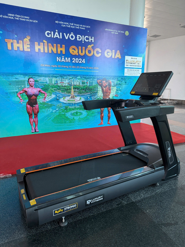 Cơ khí Phúc Thành since 2009 - PT LUXURY Fitness - Đồng hành cùng thể thao Việt Nam tại giải vô địch thể hình Quốc gia 2024 - Ảnh 2.