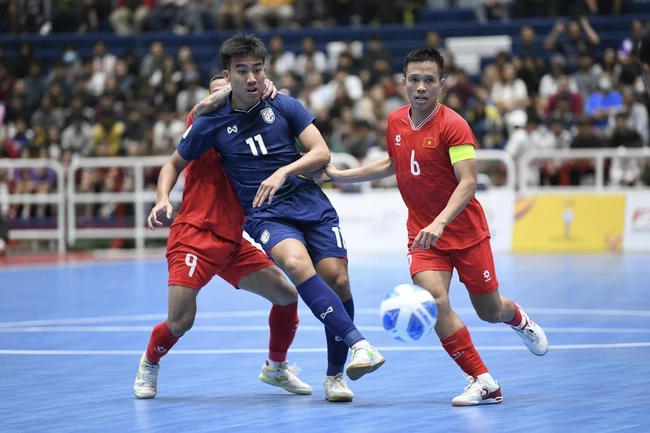 HLV Giustozzi ‘đau đầu’ khi đội trưởng tuyển futsal Việt Nam chấn thương - Ảnh 1.