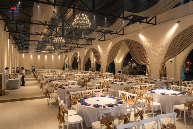 Tận hưởng ẩm thực biển tại Làng Hải Sản Trùng Dương - NovaWorld Phan Thiết - Ảnh 2.