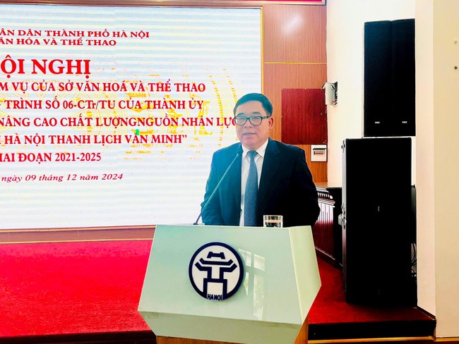 Việc xây dựng người Hà Nội thanh lịch, văn minh ngày càng đi vào chiều sâu - Ảnh 2.