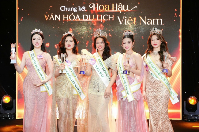 Chân dung MC song ngữ vừa đăng quang Á hậu 2 cuộc thi Hoa hậu Văn hóa Du lịch Việt Nam - Ảnh 4.