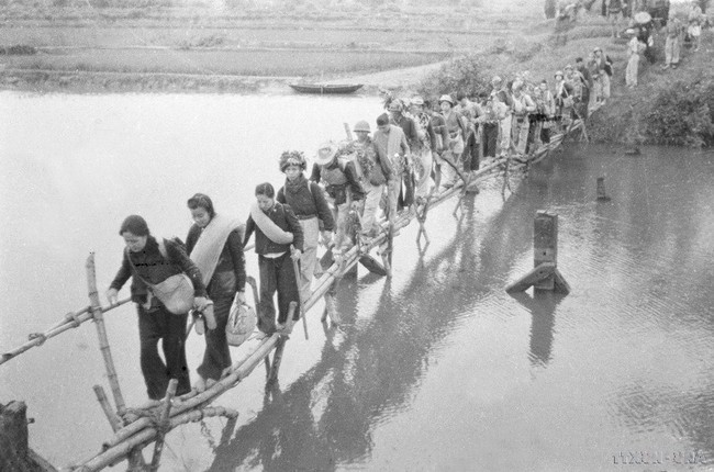 78 năm Ngày toàn quốc kháng chiến: “Không quân đội nào, không khí giới nào có thể đánh ngã được tinh thần hy sinh của toàn thể một dân tộc” - Ảnh 2.