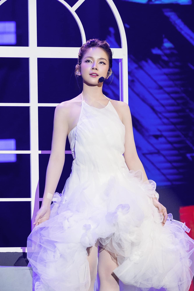 DJ Mie đạt giải thưởng Asia's Best Entertainer 2024 tại Global Influencer Expo Awards - Ảnh 4.