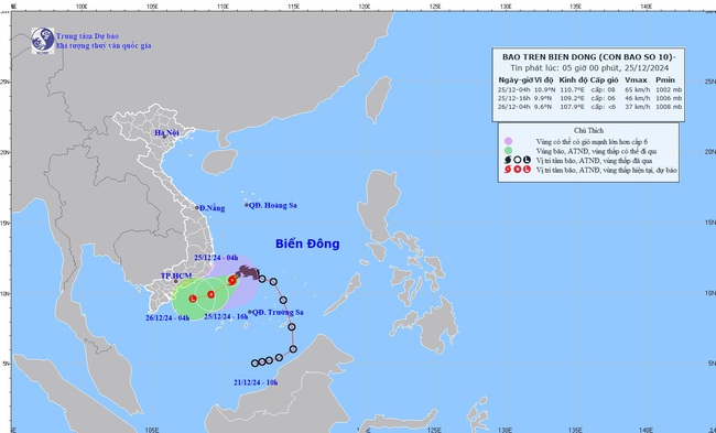 Thời tiết ngày 25/12: Bão số 10 suy yếu thành áp thấp nhiệt đới - Ảnh 1.