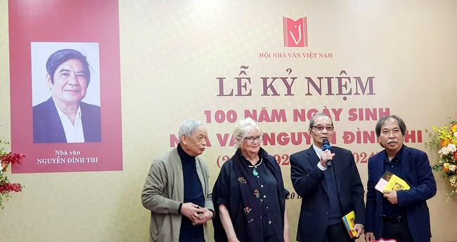 100 năm ngày sinh nhà văn Nguyễn Đình Thi: &quot;Ngôi sao nhớ ai mà sao lấp lánh&quot; - Ảnh 2.