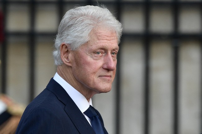 Cựu Tổng thống Mỹ Bill Clinton xuất viện - Ảnh 1.