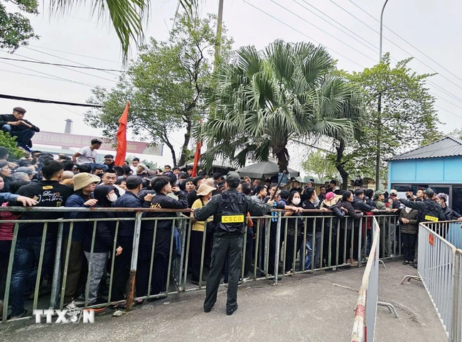 ĐT Việt Nam chốt đá chung kết AFF Cup ở Việt Trì, vé xem khan hiếm và cơn sốt sẽ tăng vọt hơn nữa - Ảnh 1.