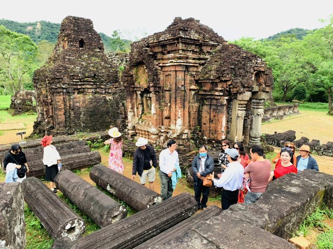 Tháo gỡ khó khăn, vướng mắc để bảo tồn, phát huy bền vững giá trị di sản Mỹ Sơn - Ảnh 1.