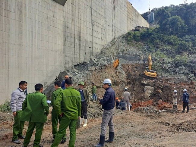 Tai nạn lao động tại Thủy điện Đak Mi 1, ghi nhận 3 người thiệt mạng  - Ảnh 1.