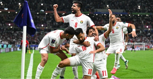 Cầu thủ Jordan nhận thưởng lớn sau khi vào chung kết Asian Cup
