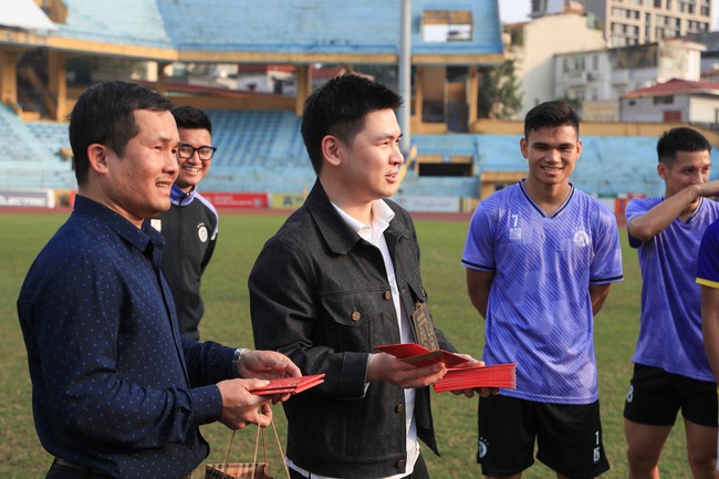 Chủ tịch CLB Hà Nội chúc toàn đội có mùa giải thành công - Ảnh 1.