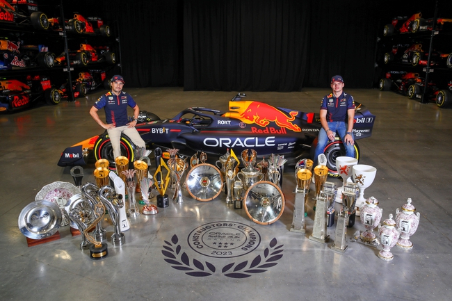 F1 trước mùa giải mới: Ai cản nổi Red Bull? - Ảnh 1.