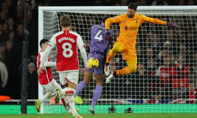 Hàng công bùng nổ, Arsenal đánh bại Liverpool trong trận cầu 4 bàn thắng - Ảnh 5.