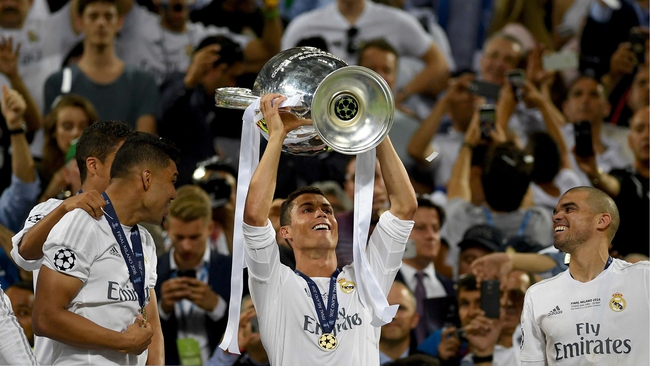 Ronaldo đón sinh nhật tuổi 39: Những kỷ lục đáng kinh ngạc giúp CR7 vĩ đại nhất mọi thời đại - Ảnh 3.