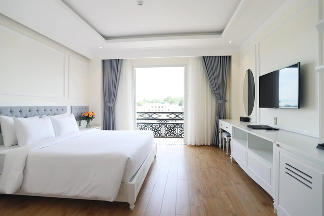 Traveloka gợi ý Top những khách sạn 4 sao gần Chợ Đà Lạt cho chuyến du lịch tại thành phố ngàn hoa - Ảnh 6.