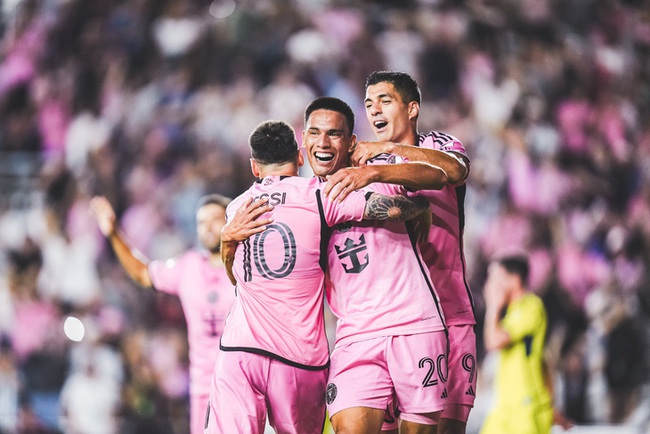Song sát Messi - Suarez tỏa sáng đưa Inter Miami đi tiếp vào tứ kết CONCACAF Champions Cup - Ảnh 3.