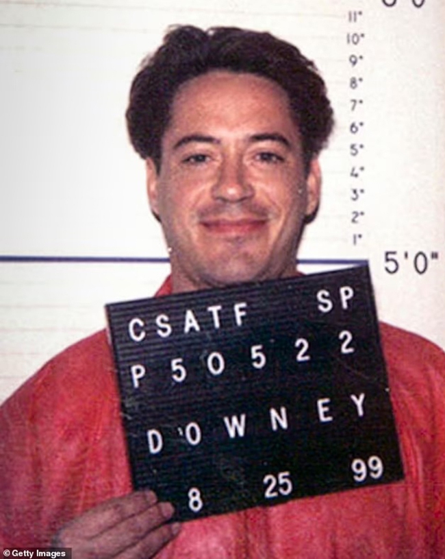 (Bài đăng thứ 7) Sự thật về 'tuổi thơ khủng khiếp' của sao phim 'Oppenheimer' Robert Downey Jr - Ảnh 10.