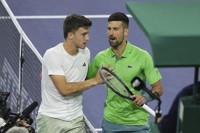 Novak Djokovic: Bậc thầy tâm lý cũng có lúc… tâm lý - Ảnh 1.