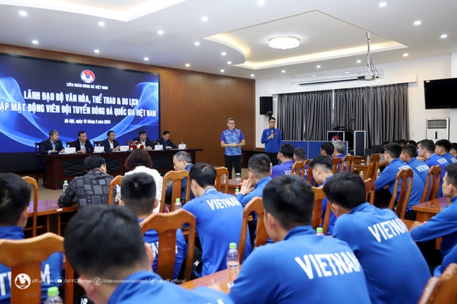 HLV Troussier: ‘Mục tiêu của đội tuyển Việt Nam là chiến thắng’ - Ảnh 2.