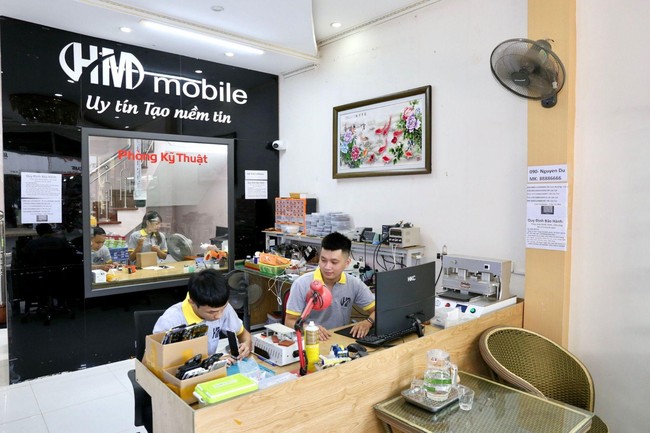 Bí quyết thành công của Hoàng Mai Mobile: Sản phẩm chất lượng, dịch vụ chuyên nghiệp - Ảnh 1.