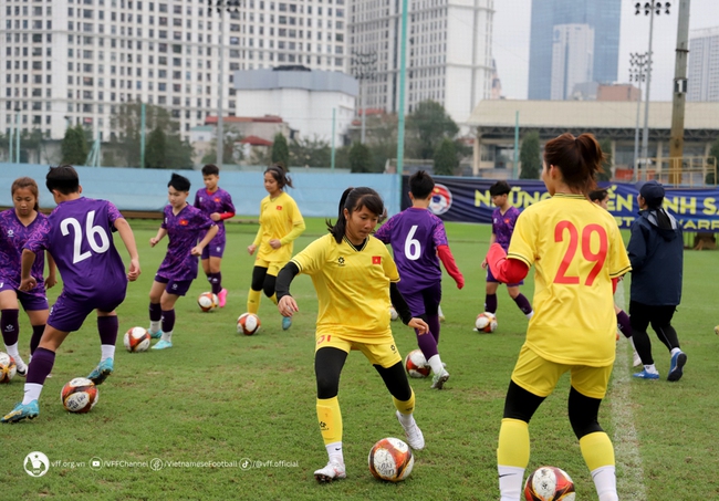 Đội tuyển trẻ Việt Nam tham dự giải do UEFA tổ chức - Ảnh 3.