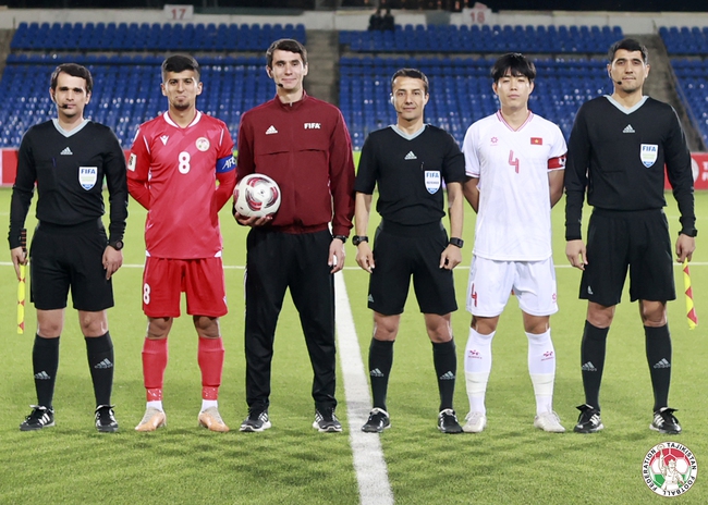 Lịch thi đấu bóng đá hôm nay 23/3: U23 Việt Nam tái đấu đối thủ Trung Á - Ảnh 6.