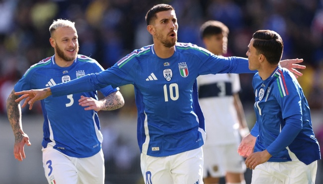 Đội tuyển Italy: Trở về cùng những nụ cười - Ảnh 1.