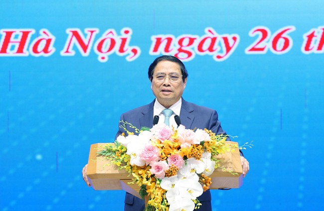 Thủ tướng Phạm Minh Chính: Thanh niên cần thực hiện '5 xung kích', '6 khát vọng' trong chuyển đổi số - Ảnh 1.