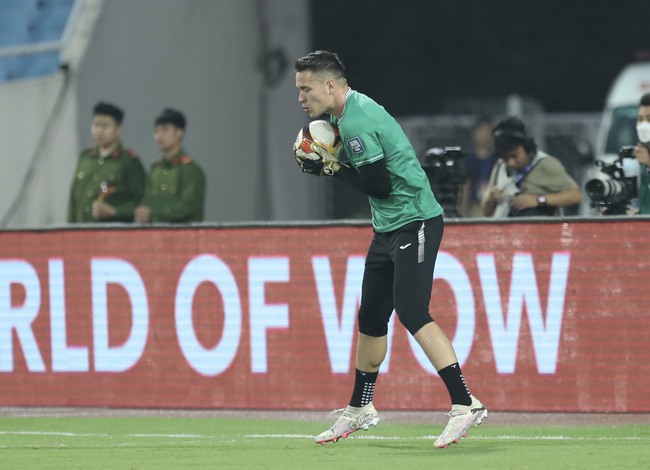 VTV5 VTV6 trực tiếp bóng đá Việt Nam vs Indonesia (0-0): Quang Hải vẫn dự bị - Ảnh 4.
