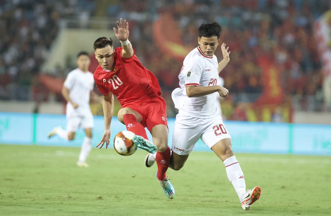 TRỰC TIẾP bóng đá Việt Nam vs Indonesia (0-2): Đội khách liên tục ghi bàn - Ảnh 6.