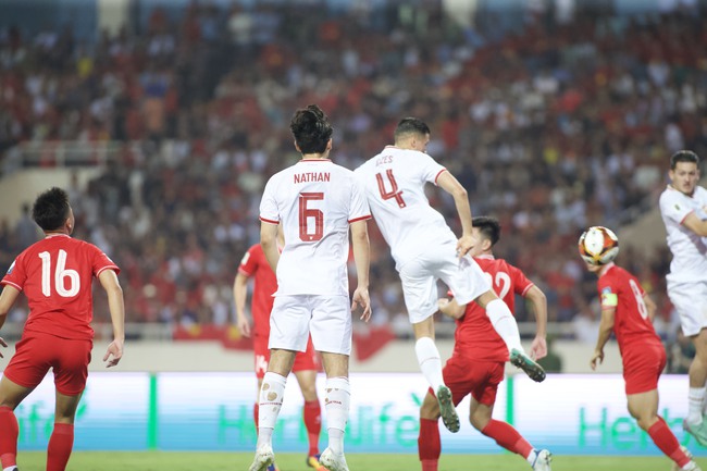 TRỰC TIẾP bóng đá Việt Nam vs Indonesia (0-2): Đội khách liên tục ghi bàn - Ảnh 10.