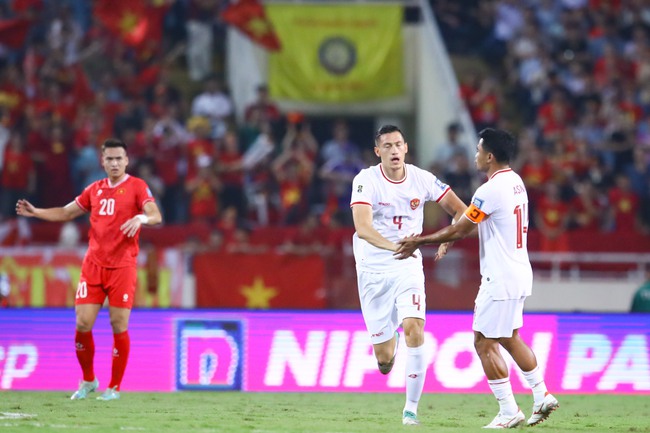 TRỰC TIẾP bóng đá Việt Nam vs Indonesia (0-2): Đội khách liên tục ghi bàn - Ảnh 9.