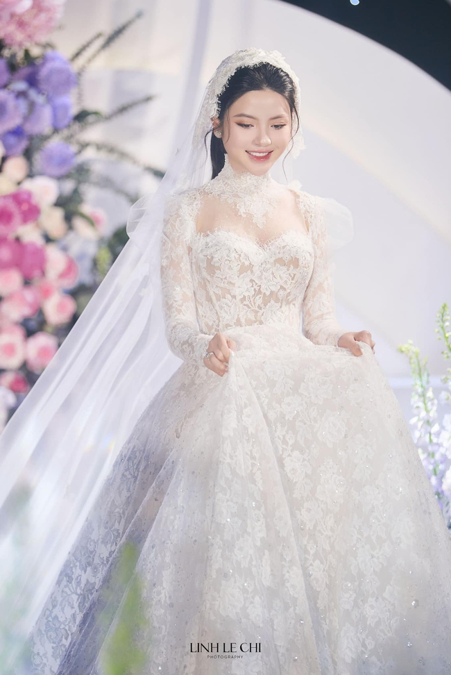 Chùm ảnh đẹp long lanh của đám cưới Quang Hải – Chu Thanh Huyền - Ảnh 13.