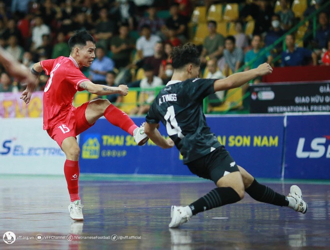 VTV5 VTV6 trực tiếp Việt Nam vs Indonesia 18h00 hôm nay, chung kết Đông Nam Á 2024 - Ảnh 1.