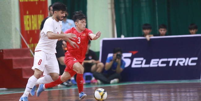 Futsal Việt Nam ghi dấu ấn trước cường quốc futsal Iran - Ảnh 2.
