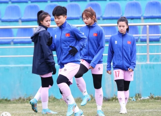 Tin nóng thể thao tối 4/3: HLV Nhật Bản chỉ ra 3 điểm mạnh của U20 nữ Việt Nam - Ảnh 2.