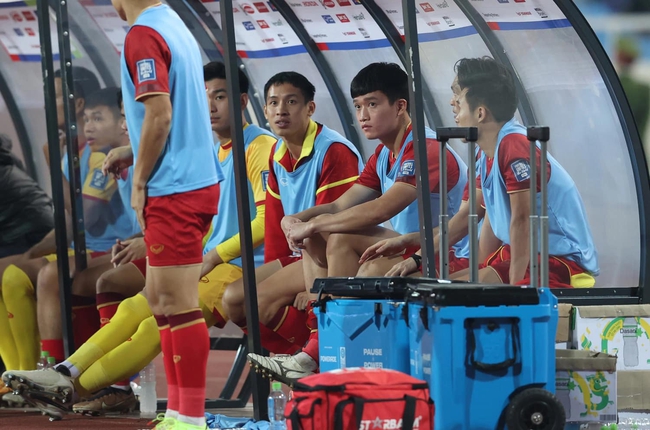 Sự sa sút khó hiểu của 3 tiền vệ từng được đánh giá là tài năng nhất của bóng đá Việt Nam hiện nay - Ảnh 2.