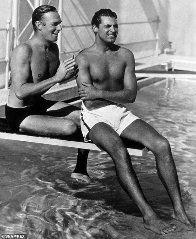 (Bài đăng Chủ nhật) Sự thật về giới tính của huyền thoại điện ảnh Cary Grant cuối cùng cũng được hé lộ - Ảnh 2.