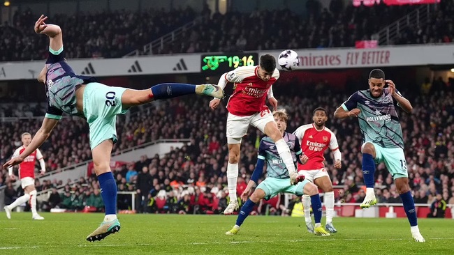 Kai Havertz tỏa sáng, Arsenal lên đỉnh Ngoại hạng Anh, sáng cửa vô địch nhờ một thống kê ấn tượng - Ảnh 2.