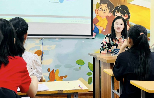 Nhà thơ Lữ Mai: 'Tạo ra một 'từ trường' cho trẻ yêu văn chương' - Ảnh 1.