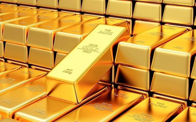 Giá vàng thế giới rời khỏi mức cao kỷ lục sau dự báo về lãi suất của Mỹ - Ảnh 1.