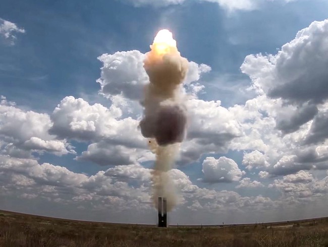Nga thông báo thử thành công tên lửa đạn đạo xuyên lục địa - Ảnh 1.